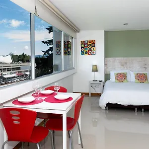 https://el-puerto-bulevar-aparta-suite.colombiamedellinhotels.com
